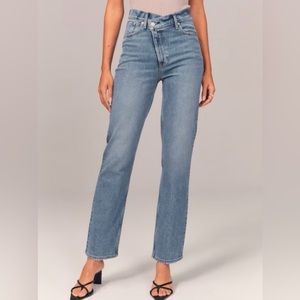 90s Ultra High Rise Straight Jeans Abercrombie